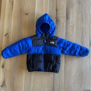 The North Face Toddler Reversible Winter Jacket, 550 fill down, Size 2T